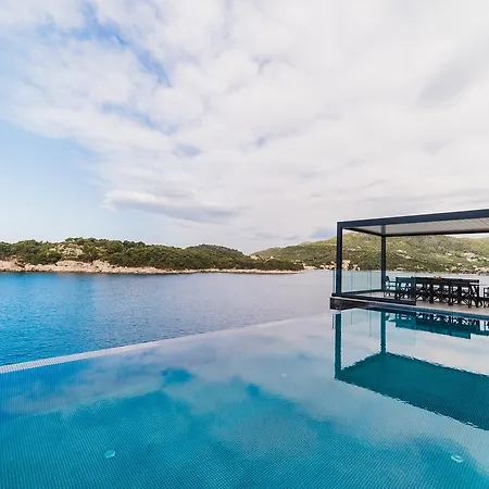 Amelie Dubrovnik
